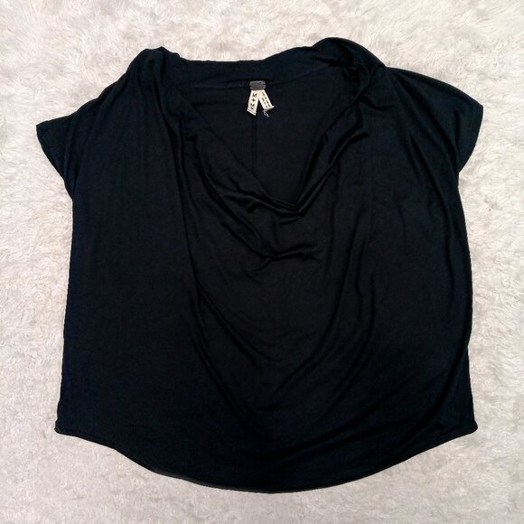 Free People We The Free Women's Black Sleeveless Cowl Neck Top - Picture 2 of 8